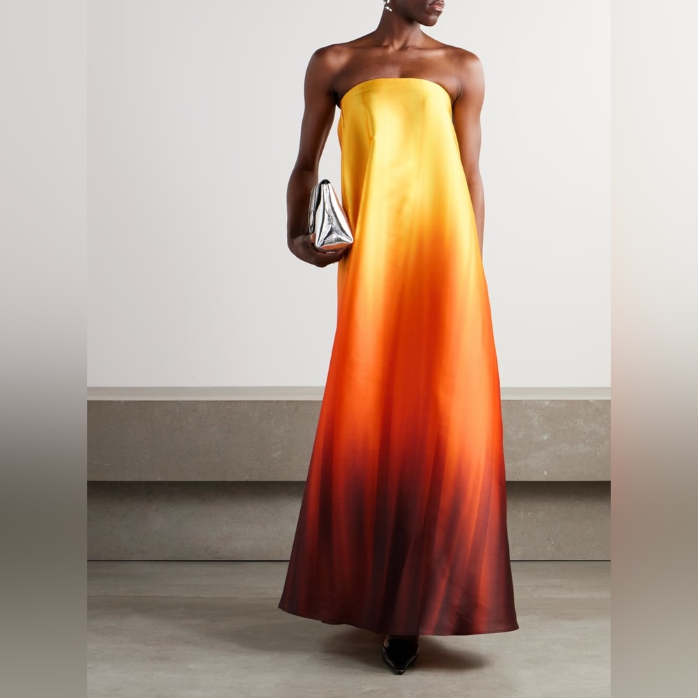 Oversized strapless ombré pleated taffeta gown